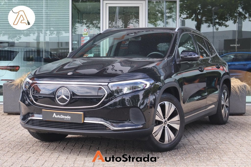 Mercedes EQA 250 Business Solution Luxury 190pk SoH 96% | Sf, Auto's, Mercedes-Benz, 1940 kg, Gebruikt, Met garantie (alle), Leder en Stof