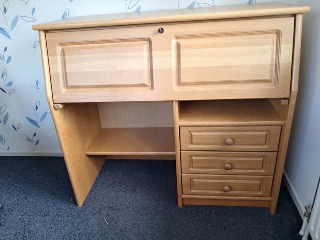Een dressoir kast kun je papier werk in opslaan kan op slot, Ophalen of Verzenden, 25 tot 50 cm