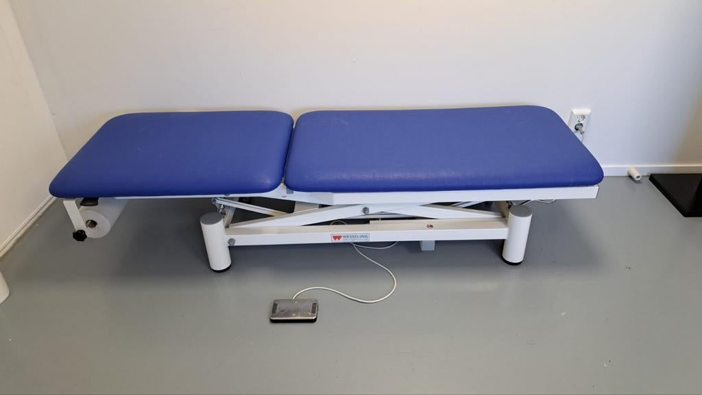 Behandeltafel max 225 kilo, 2 delig incl. papierrolhouder, Diversen, Ophalen