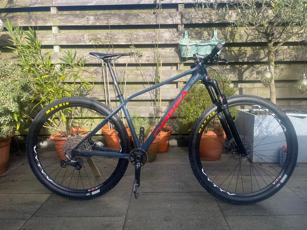 Orbea Alma H30 medium, Gebruikt, Vering, 10 tot 15 versnellingen, Overige maten