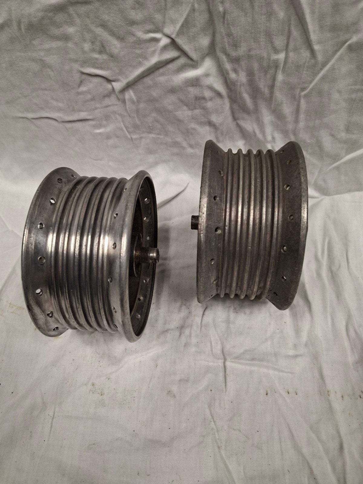 2 Voornaven Puch/Tomos, Fietsen en Brommers, Brommeronderdelen | Oldtimers, Ophalen of Verzenden, Overige merken
