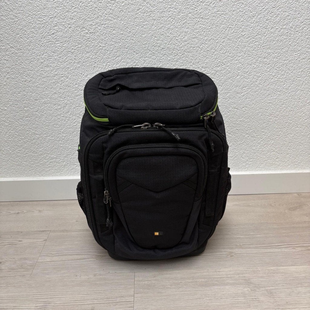 Case Logic fotorugzak zwart/groen met dividers, Gevoerd, Gebruikt, Rugtas, Ophalen of Verzenden