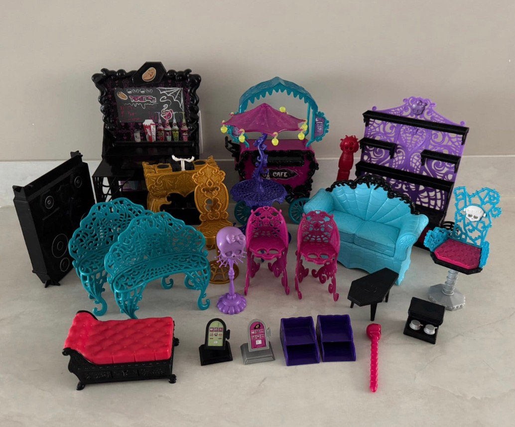 Monster high meubel set G1, Verzamelen, Ophalen of Verzenden, Gebruikt, Accessoires
