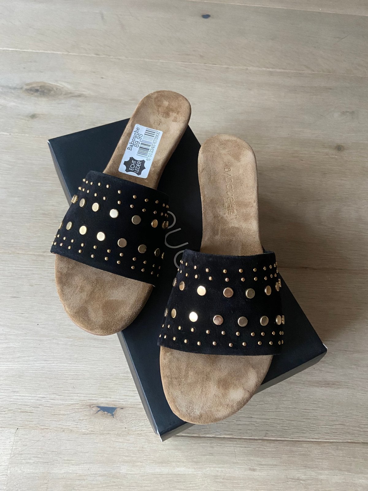 Babouche slippers zwart met studs leder nieuw € 89,95 >, Kleding | Dames, Schoenen, Ophalen, Nieuw, Zwart, Slippers