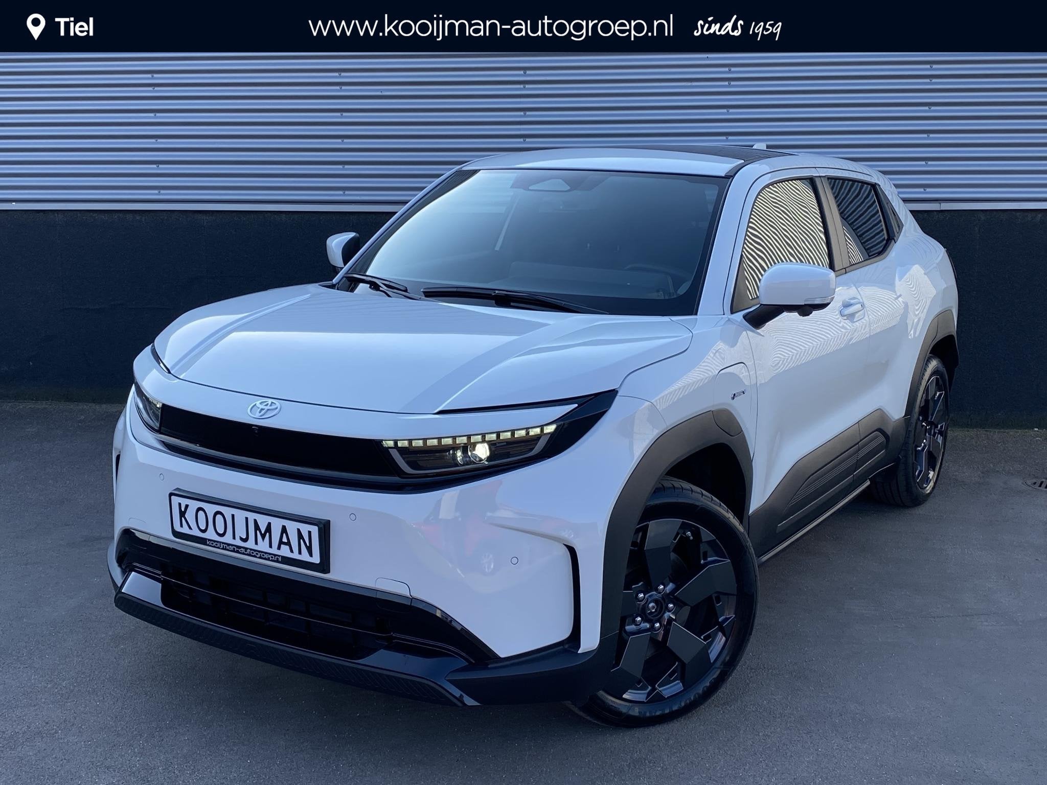 Toyota Urban Cruiser Executive 61 kWh Nieuw! uit voorraad le