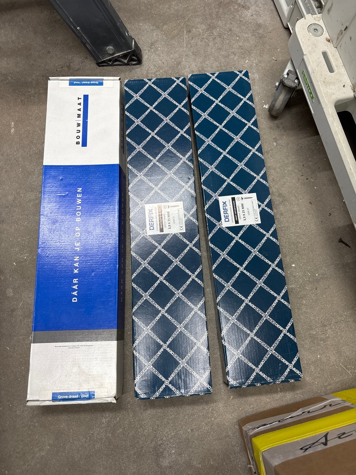Band schroeven 3,9x25 mm grove draad (3 dozen), Doe-het-zelf en Verbouw, Onbekent, Schroeven, Nieuw, Bouwmaat