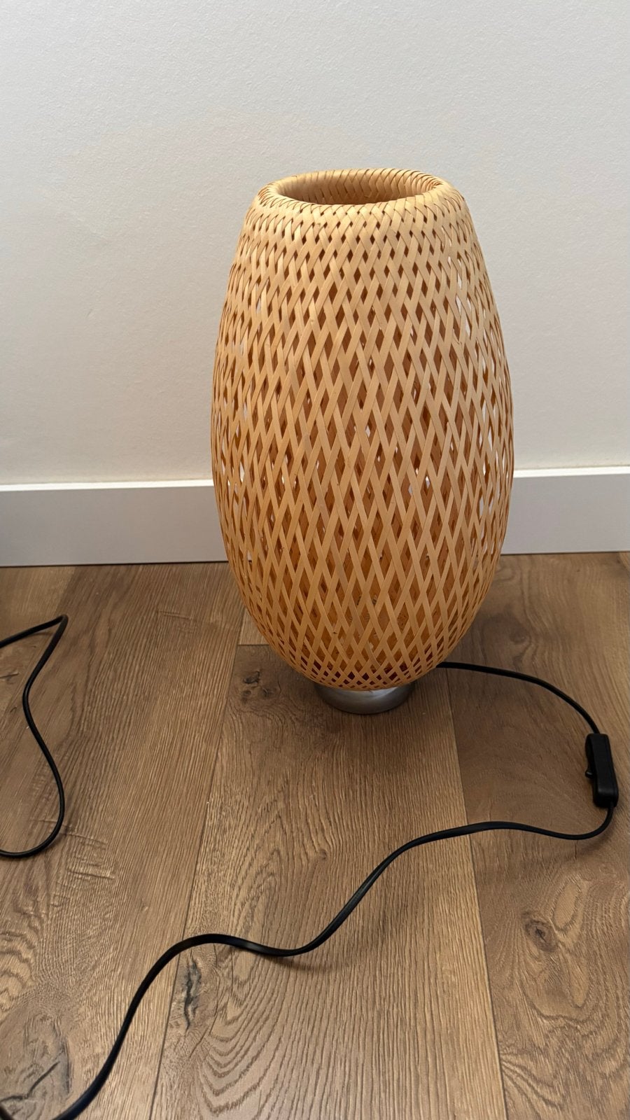 IKEA Böja tafellamp bamboe - sfeervolle verlichting, Beige, Zo goed als nieuw, Hout, Modern