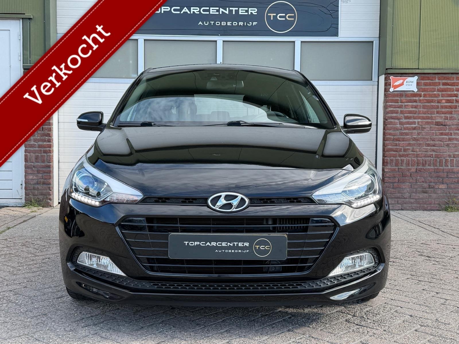 Hyundai i20 1.0 T-GDI Go!/AIRCO/PARKS/NAVI/CRUISE/APK/NAP, Auto's, Voorwielaandrijving, 450 kg, Euro 6, Lichtsensor