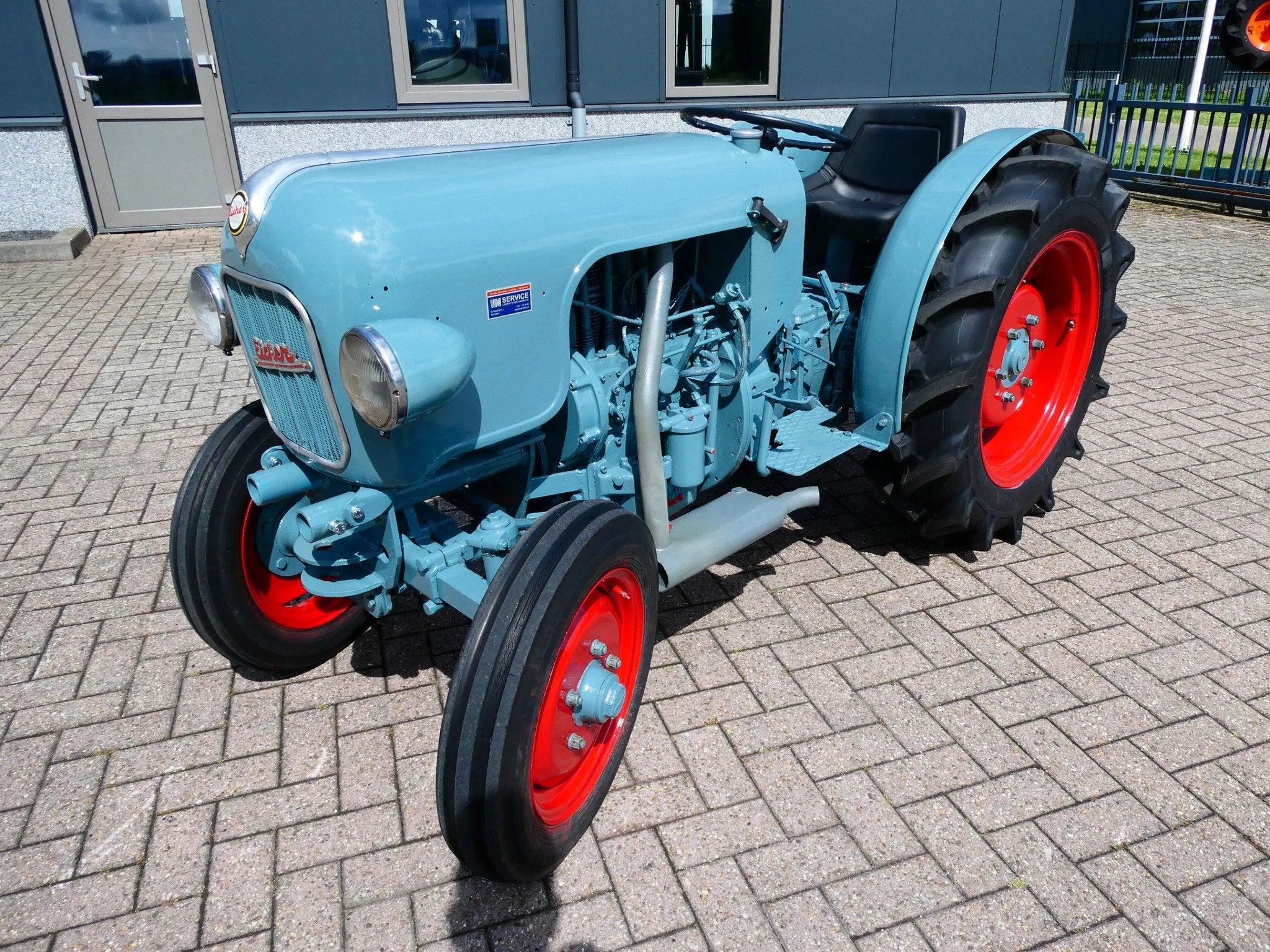 Eicher PUMA I ES202 2wd / Smalspoortrekker, Overige merken, Gebruikt, De Maalstroom 3
8255 RN  Swifterbant, VM Service