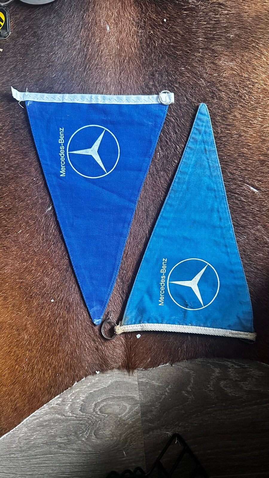 2 Vintage Mercedes-Benz Wimpels/Vlaggen, Ophalen of Verzenden, Gebruikt, Auto's