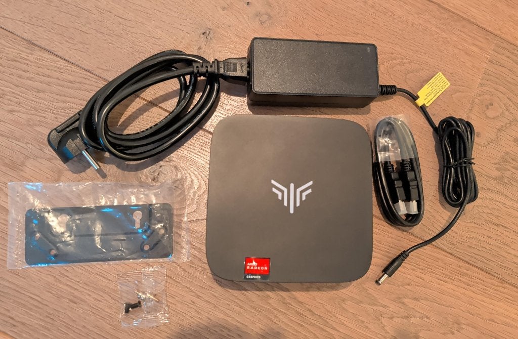 NiPoGi P1 mini pc - AMD Ryzen 3300U 16GB RAM 512GB SSD, Ophalen, Zo goed als nieuw, NiPoGi, SSD