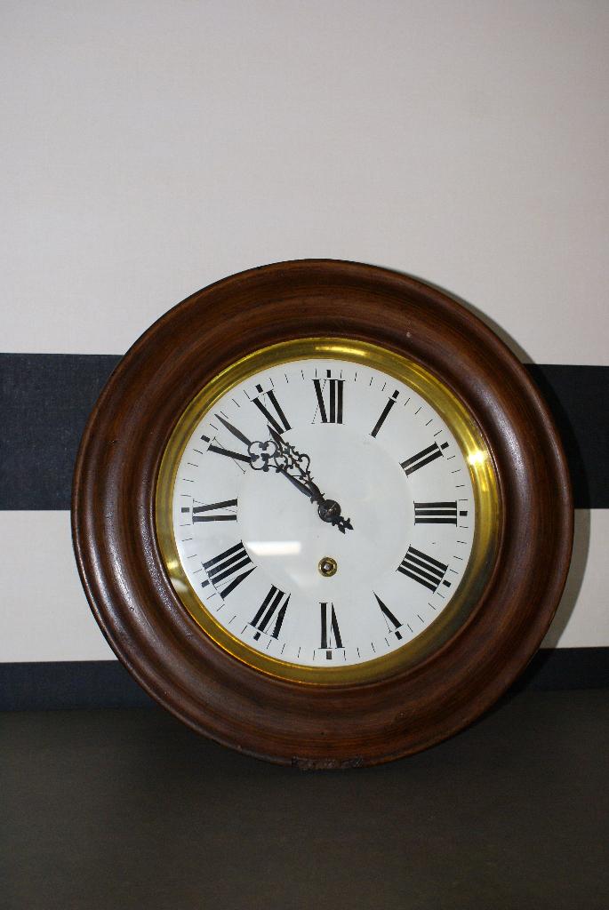 Brocante oude schoolklok, Ophalen, Gebruikt, Wandklok