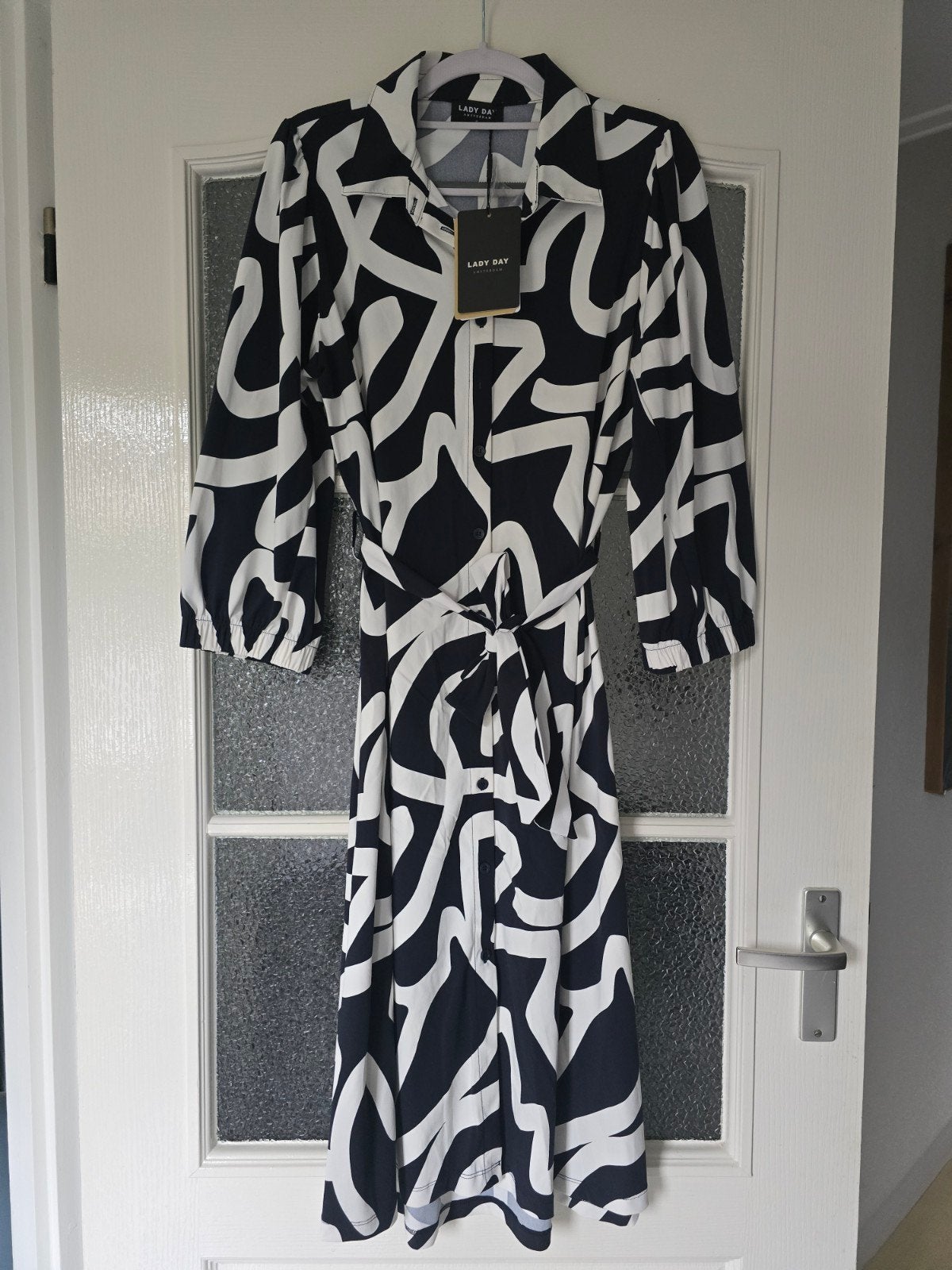 nieuw lady day jurk blauw wit travel.S, Kleding | Dames, Ophalen of Verzenden, Nieuw, Blauw, Onder de knie