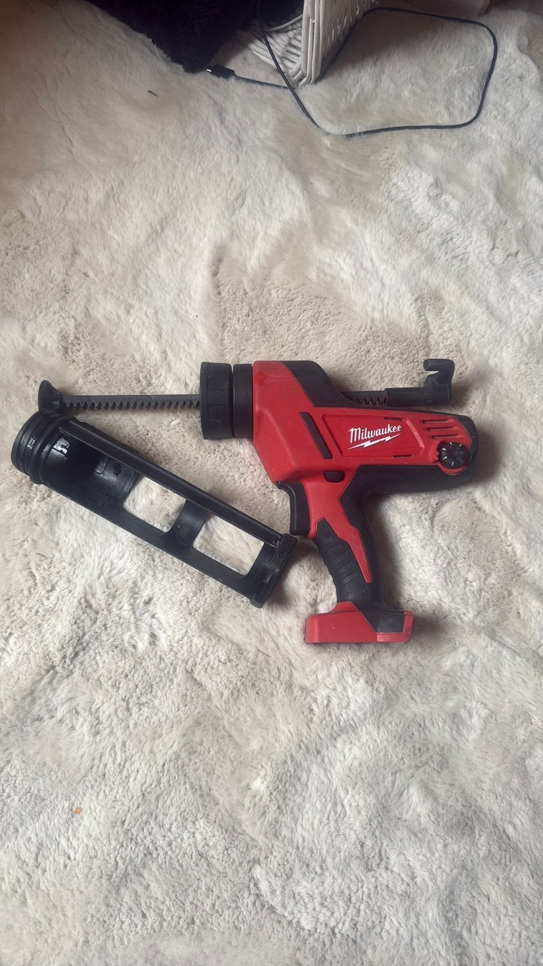 Milwaukee kit pistool op accu c18, Ophalen, Zo goed als nieuw, Kitspuit, Milwaukee