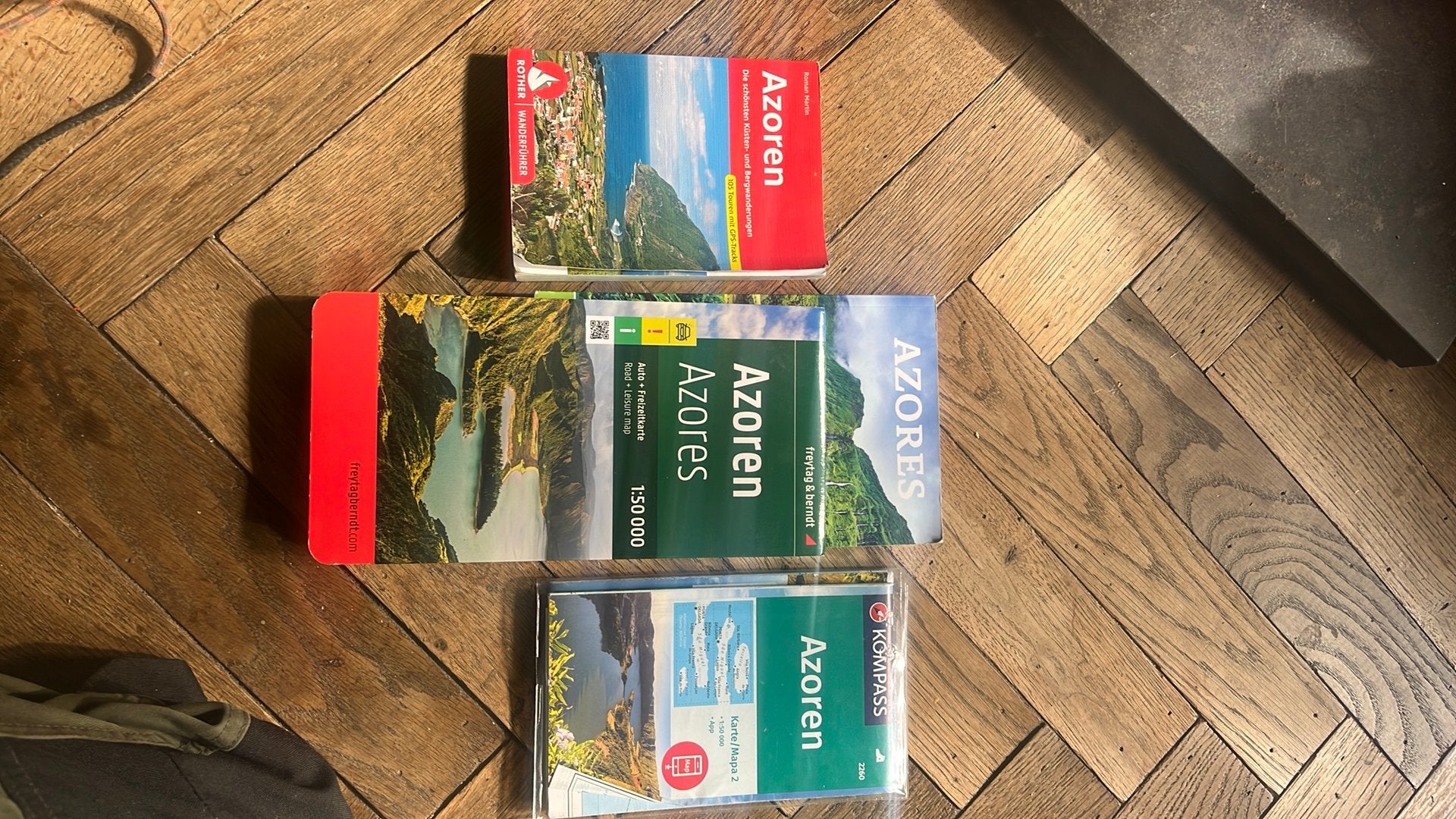 Azoren. Wandelgids,kaart en reisgids., Boeken, Overige merken, Fiets- of Wandelgids, Europa, Ophalen of Verzenden