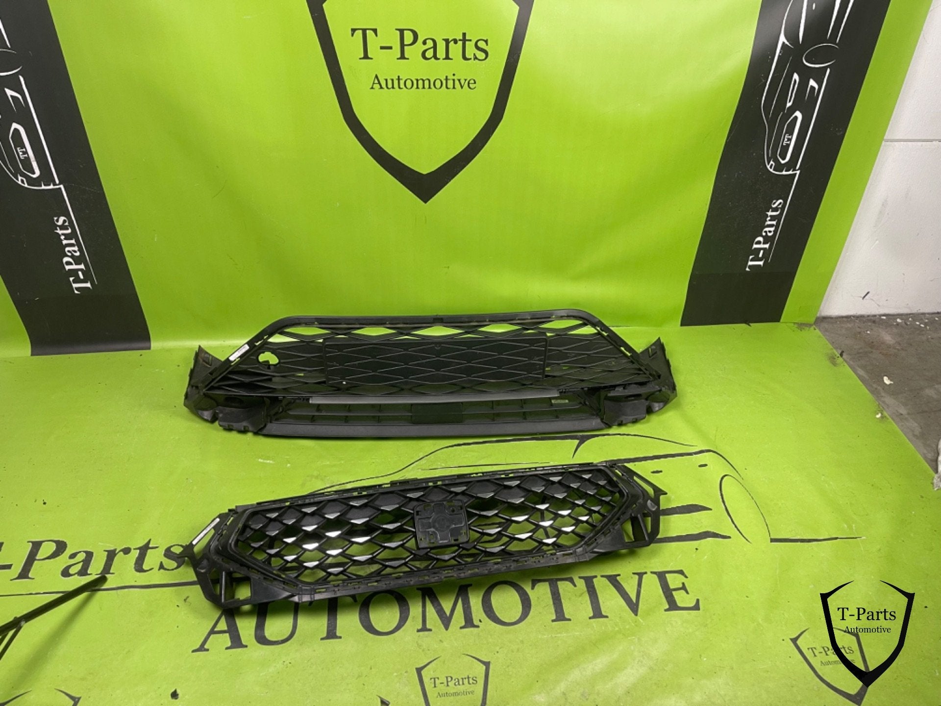 seat ateca voorbumper 21+ bumper grille rooster 2019+, Info@fabrikant.eu, Ophalen of Verzenden, Bumper, Seat