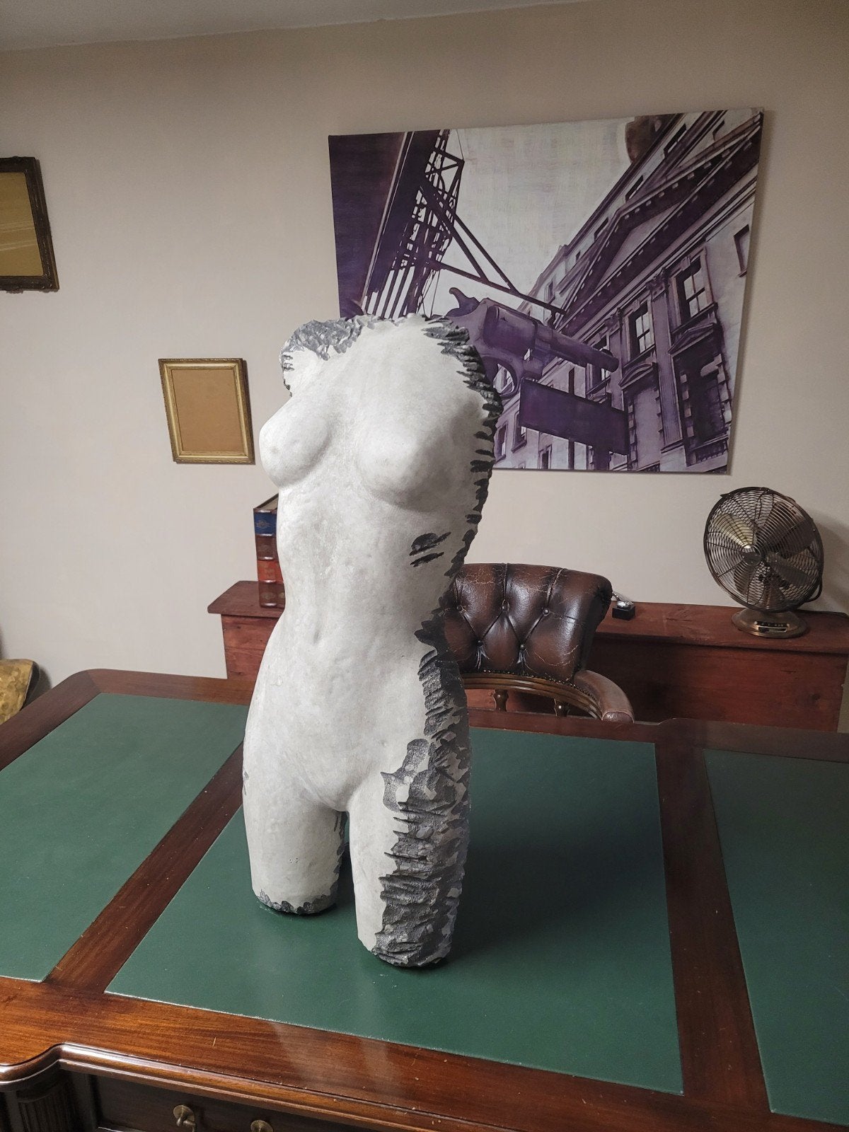 sculptuur torso vrouw, Ophalen