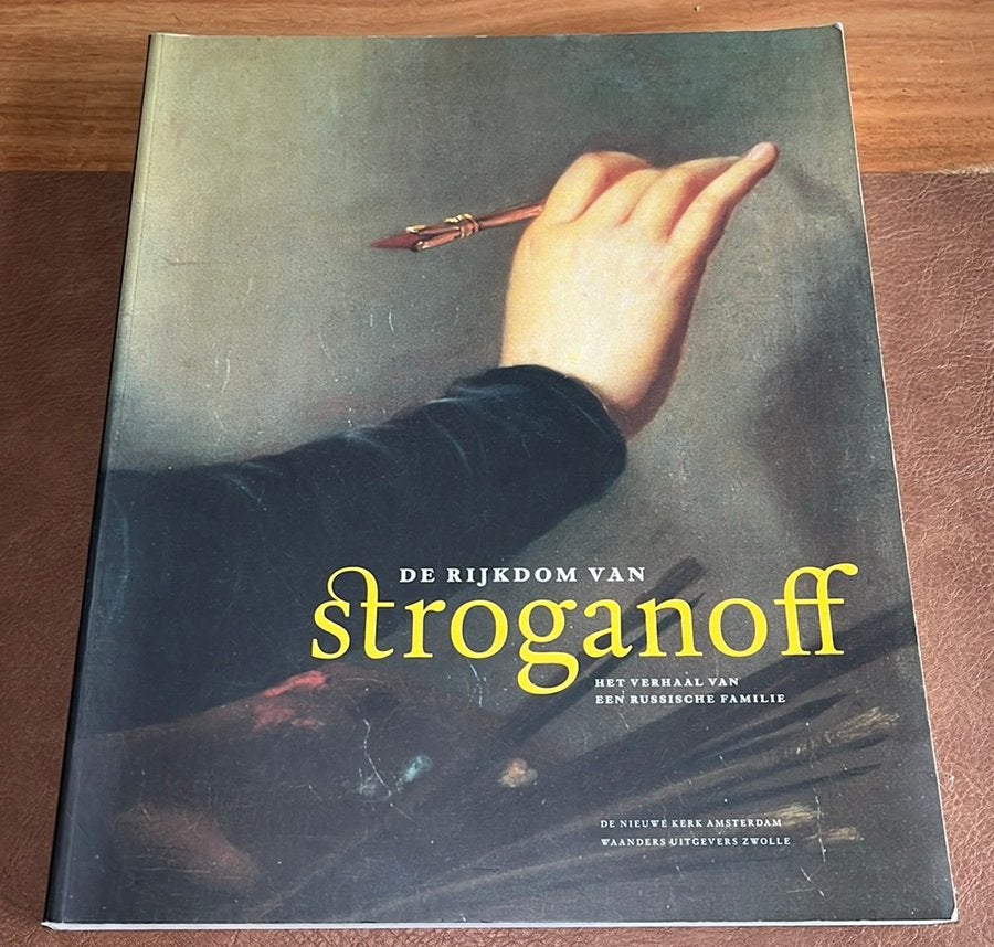 De Rijkdom van Stroganoff - soft cover - 271 pagina’s, Ophalen of Verzenden, Gelezen, Europa
