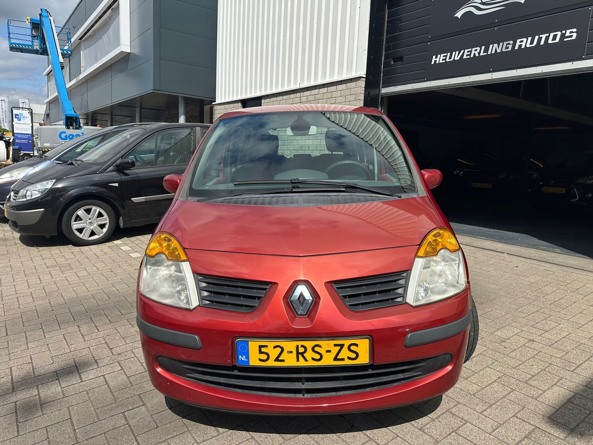 Renault Modus 1.6-16V Authentique Luxe | Clima | Airco | APK, Voorwielaandrijving, Zwart, 4 cilinders, 49 €/maand
