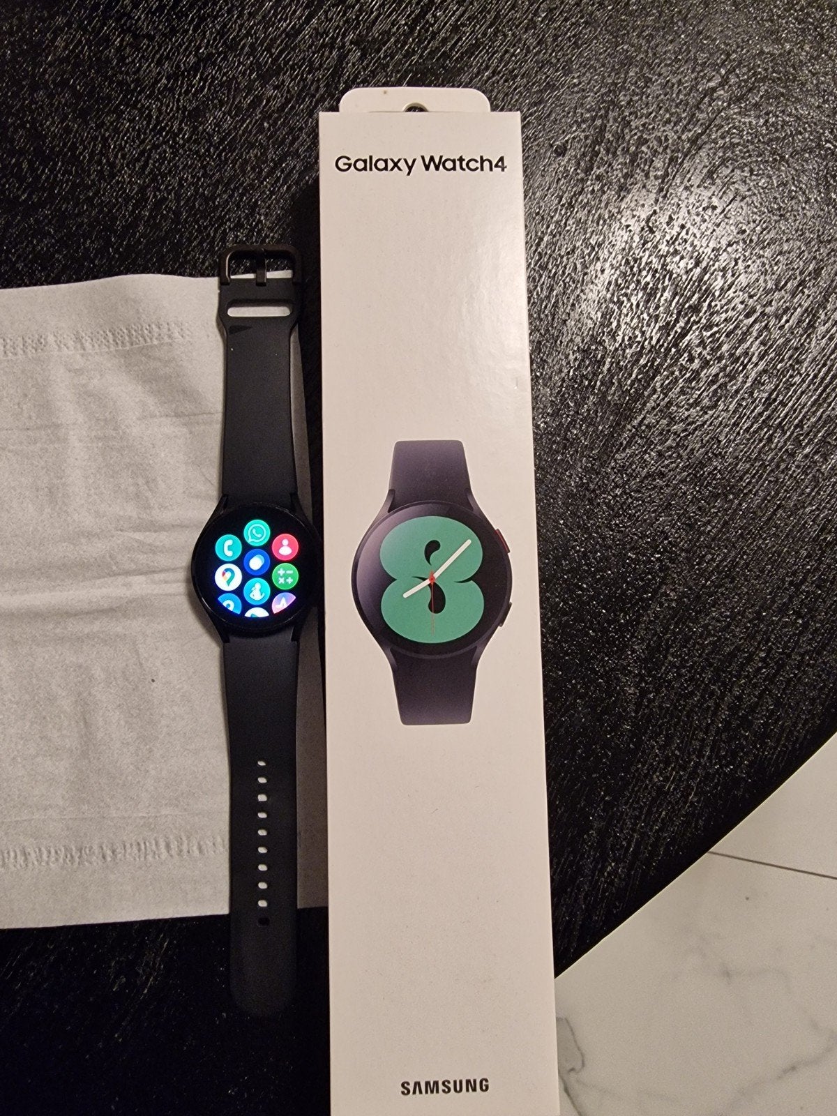 smartwatch galaxy 4 samsung, Sieraden, Tassen en Uiterlijk, Smartwatches, Zwart, Samsung ⌚️, Ophalen of Verzenden, Zo goed als nieuw