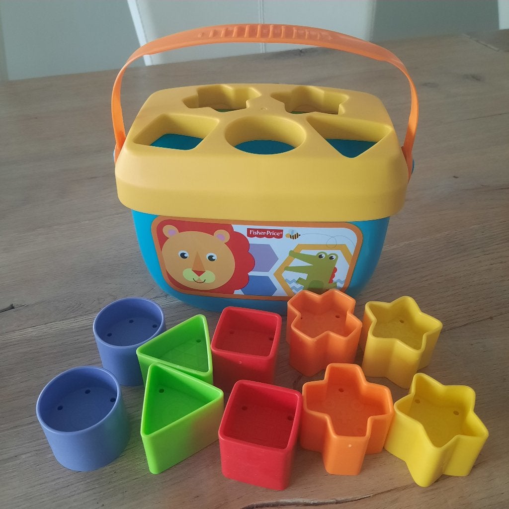 Fisher price blokkendoos vormen doos, Kinderen en Baby's, Speelgoed | Fisher-Price, Ophalen of Verzenden, Zo goed als nieuw, Speelset