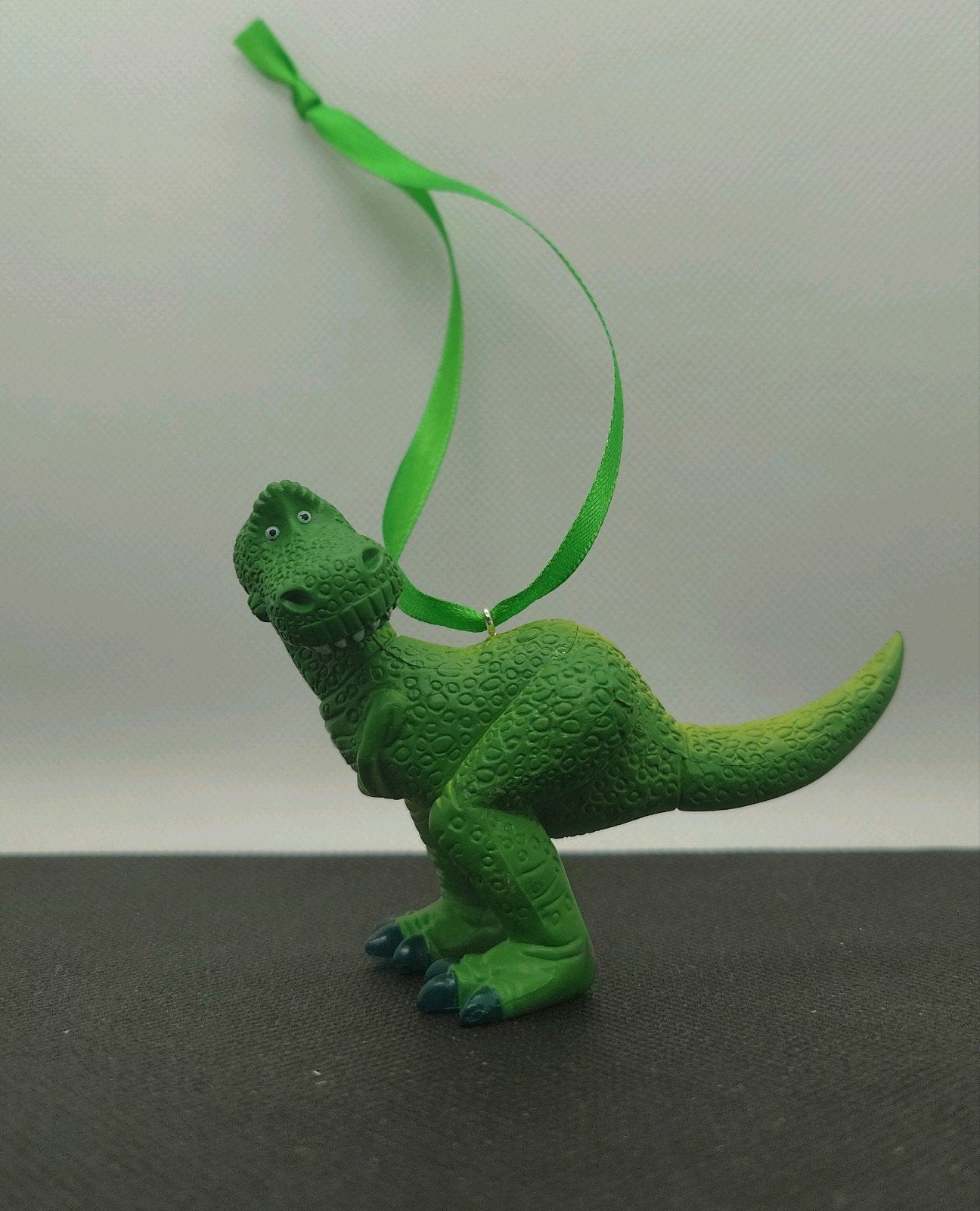 Disney Toy Story Rex T-Rex kerst ornament hanger kerstbal, Ophalen of Verzenden, Nieuw