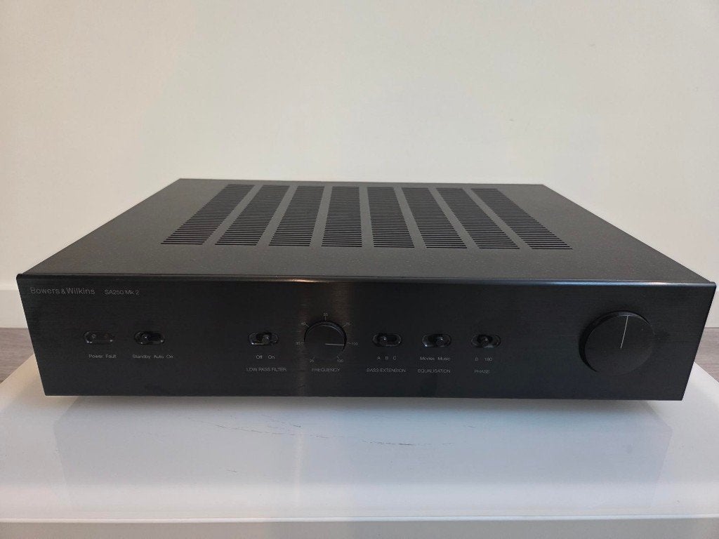 Bowers & Wilkins SA250 MKII - (subwoofer) versterker, Overige merken, Gebruikt, Ophalen of Verzenden, 120 watt of meer