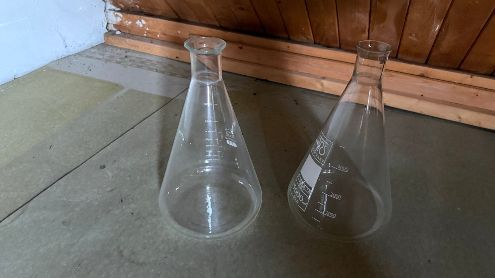 2x Erlenmeyer kolf 5000 ml - Laboratoriumglaswerk, Ophalen