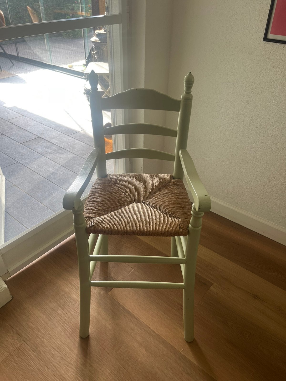 Kinderstoel oud hollands model met rieten zitting, Ophalen