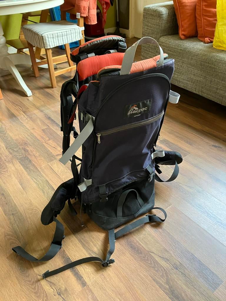 Macpac Vamoose Draagrugzak - Ideaal voor wandelen, Gebruikt, Rug, Draagzak, Ophalen