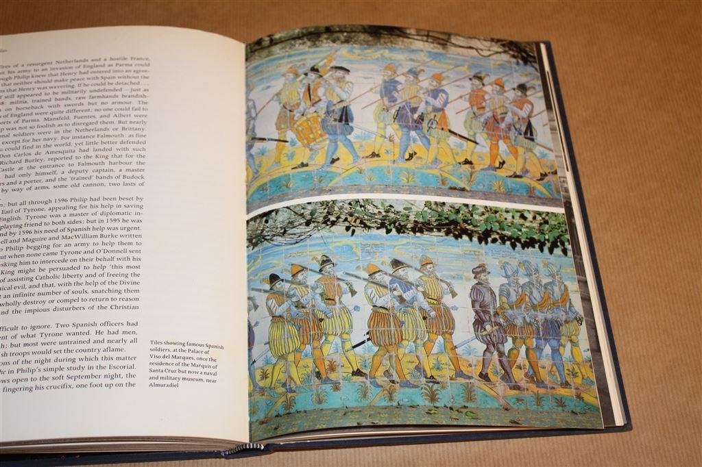 he Spanish Armadas. Spaanse Armada., Boeken, Ophalen of Verzenden, Gelezen, Europa
