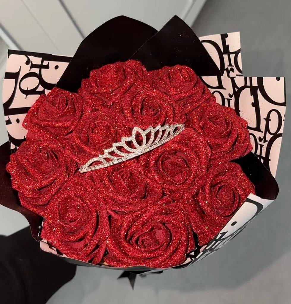 Mini dior boeket met kroon €20,-, Huis en Inrichting, Woonaccessoires | Droogbloemen, Ophalen, Nieuw