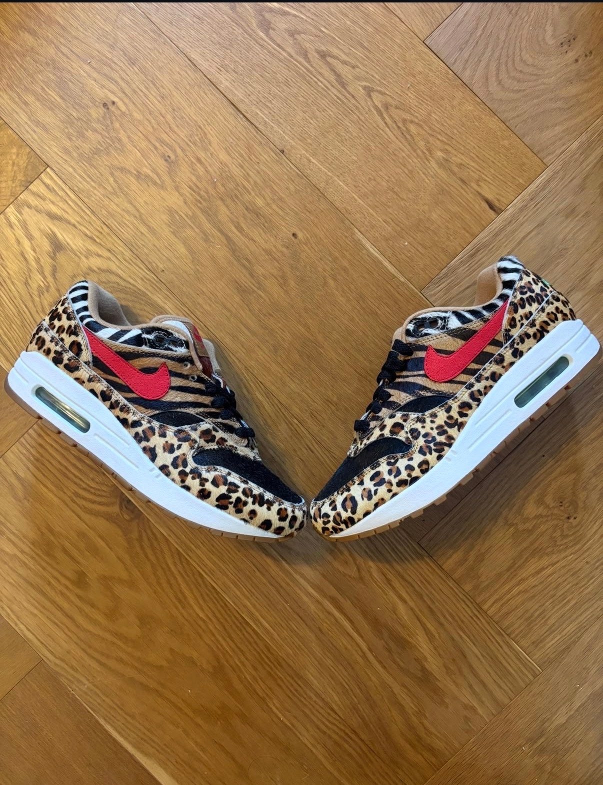 Nike Air Max 1 Animal Pack Leopard Rood 42,5 met doos, Ophalen of Verzenden, Zo goed als nieuw, Bruin, Sneakers of Gympen