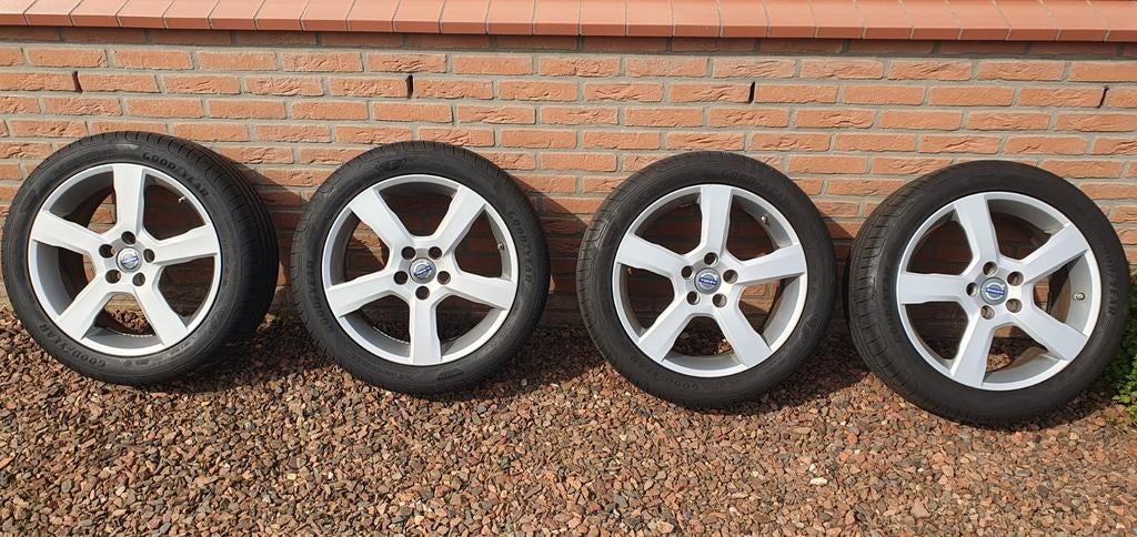 Volvo V50 Cratus 17" velgen /w 7mm Goodyear Eagle F1 Zomer, Ophalen, Gebruikt, Banden en Velgen, 17 inch