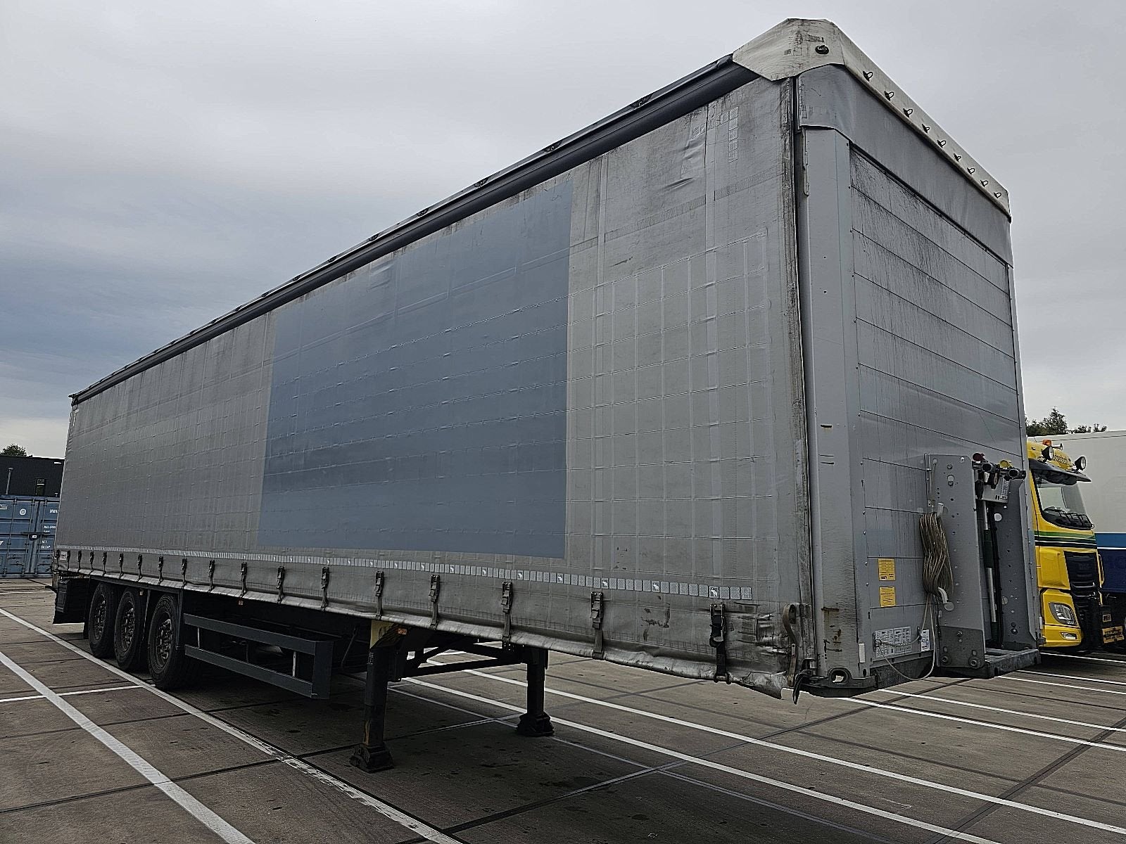 SCHMITZ SCB*S3T MOT 2/27 | 3 AXLES | SLIDING ROOF, Overige kleuren, Origineel Nederlands, Bedrijf, Aanhangers en Opleggers