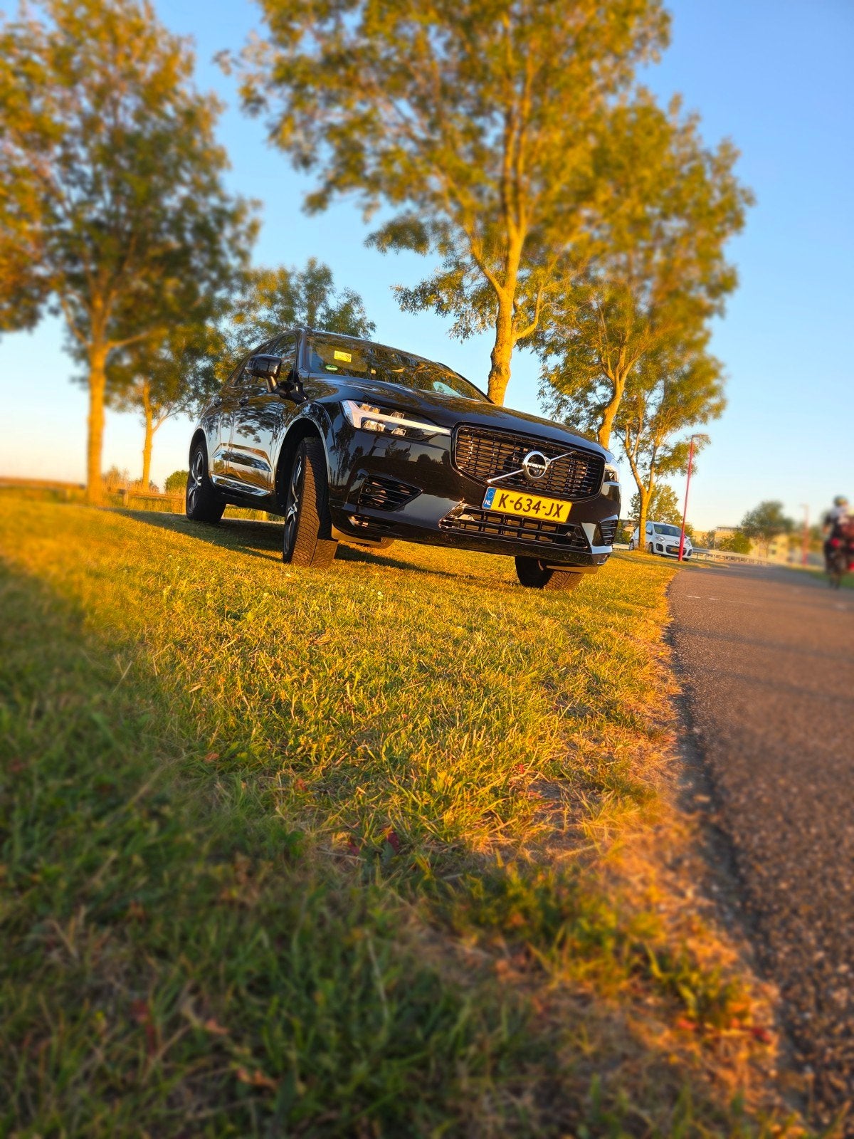 Volvo XC60 T8 Twin Engine 390pk Geartronic AWD 2021 Zwart, Auto's, Volvo, Automaat, 1969 cc, 138 €/maand, Leder en Stof