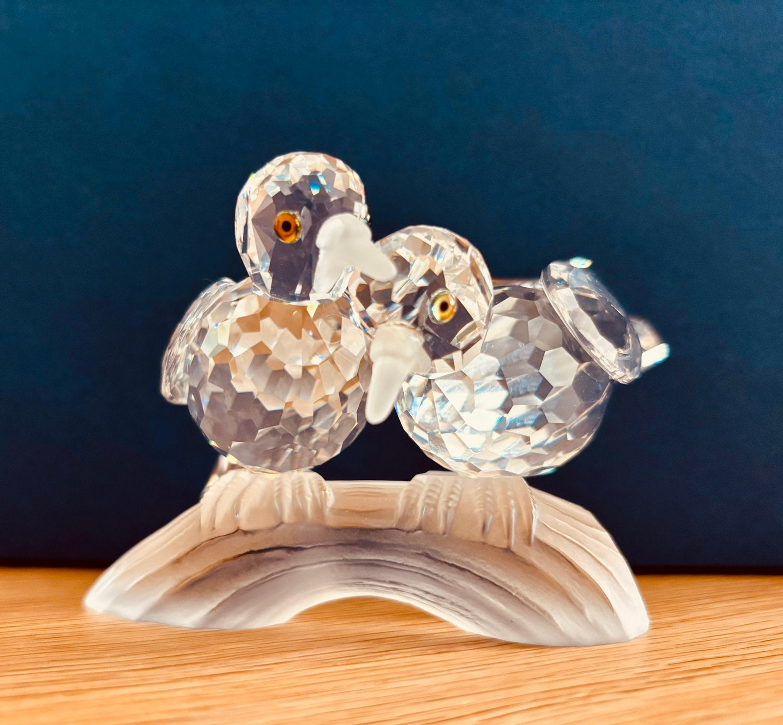 Swarovski SCS Jaarstuk 1989 Tortelduiven (Turtledoves), Ophalen of Verzenden, Zo goed als nieuw, Figuurtje