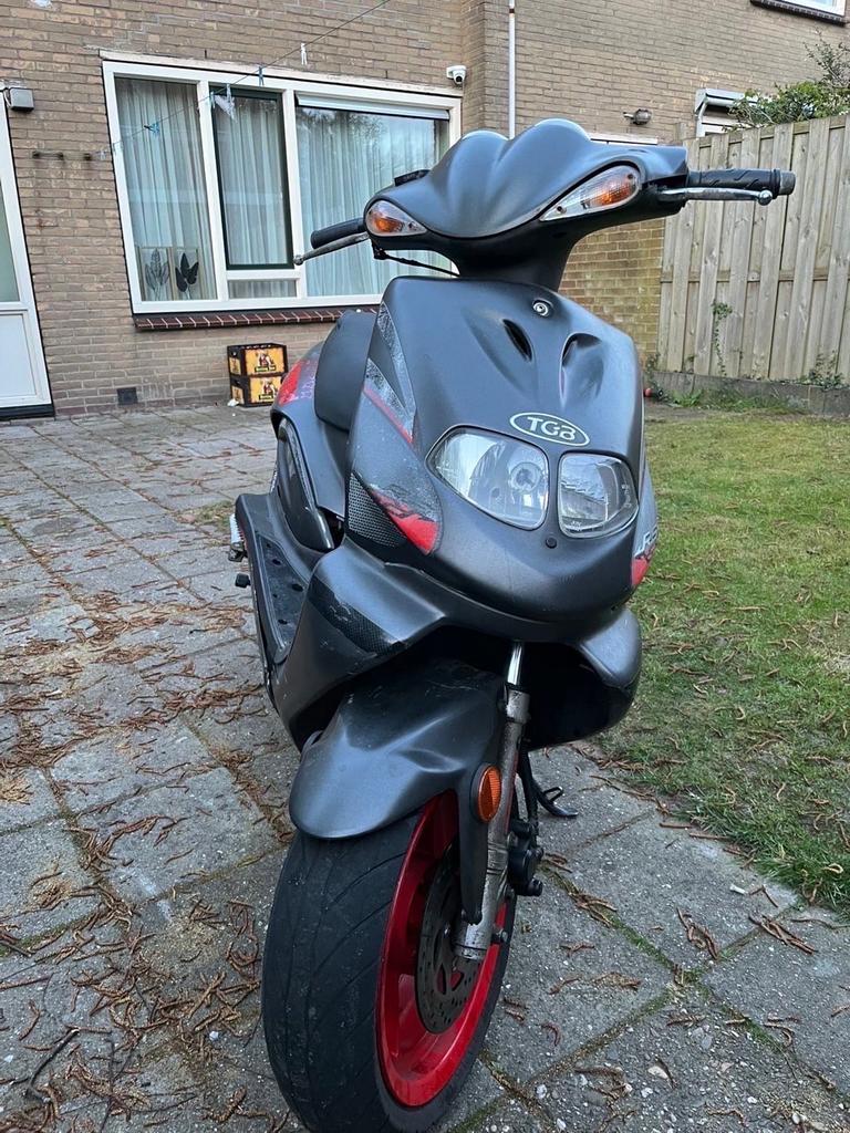TGB 303RS Scooter - Zonder kenteken, Fietsen en Brommers, Ophalen of Verzenden, Zo goed als nieuw, Overige typen, Overige merken