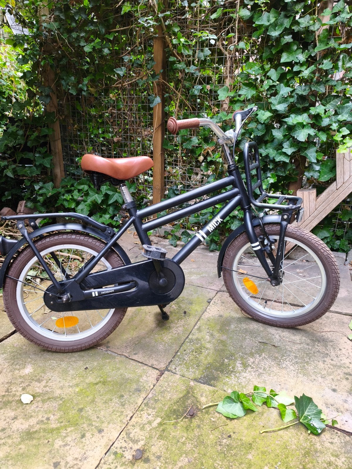 Nogan Mick kinderfiets 16 inch - Zo goed als nieuw, Ophalen, Zijwieltjes, 16 tot 20 inch, Zo goed als nieuw