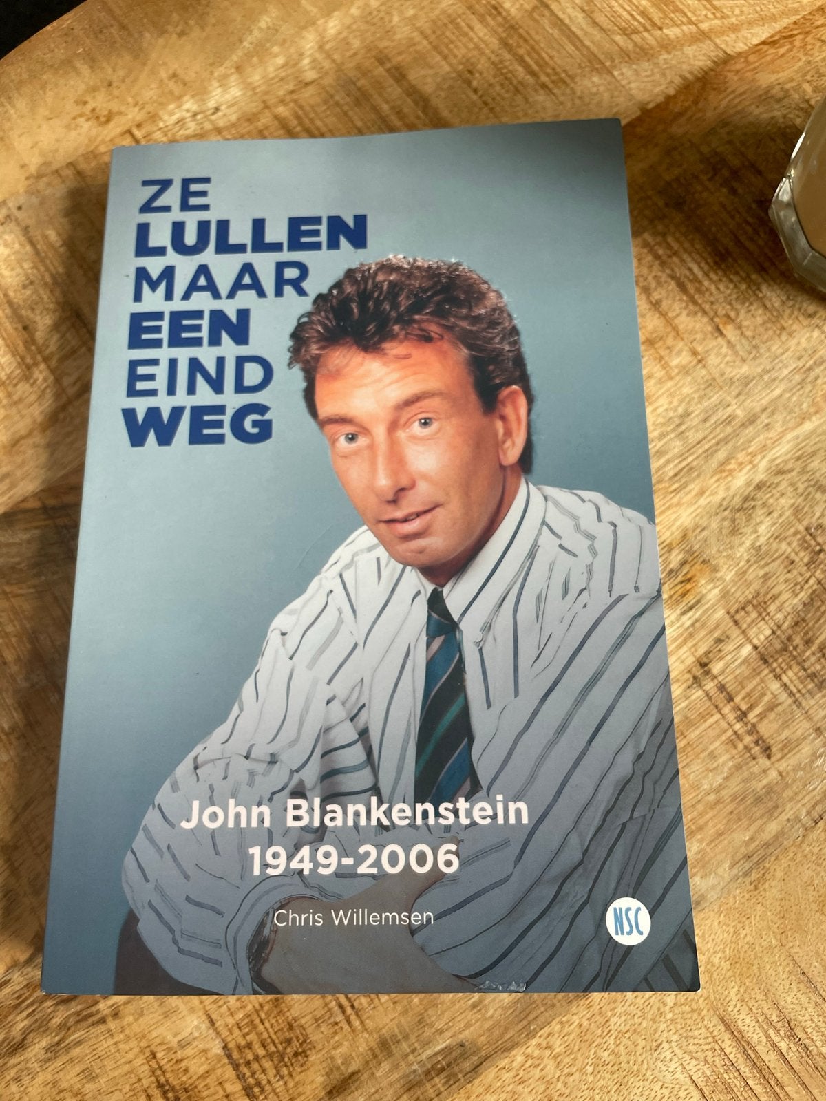Chris Willemsen - Ze lullen maar een eind weg, Ophalen of Verzenden, Zo goed als nieuw, Sport, Chris Willemsen