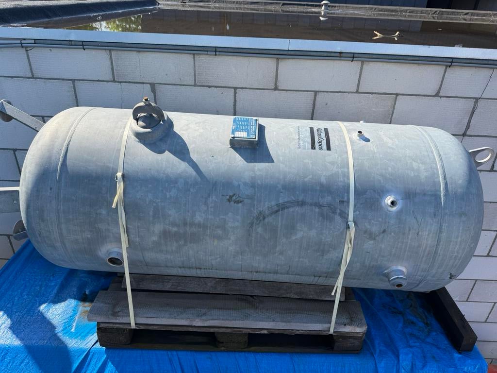 Te koop atlas copco buffertank staand 1000 liter, 150 liter of meer, Ophalen, Zo goed als nieuw