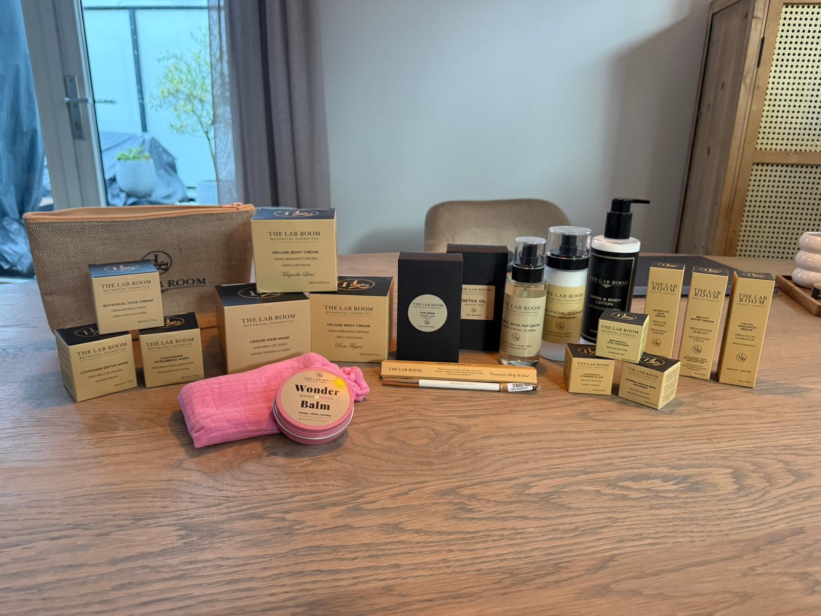 Restpartij hoogwaardige cosmetica van The Lab Room, Overige kleuren, Gehele gezicht, Nieuw, Ophalen of Verzenden