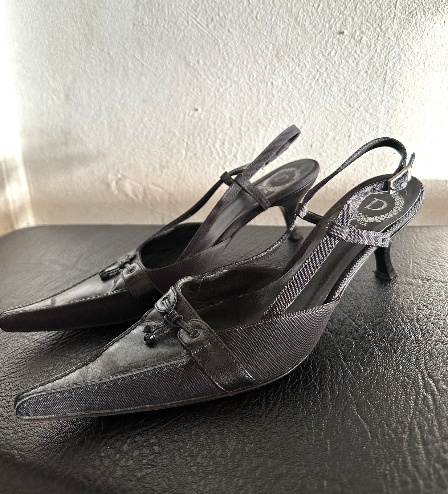 Zwarte pumps - maat 39,5 - Dungelmann, Kleding | Dames, Pumps, Verzenden, Zwart, Gedragen