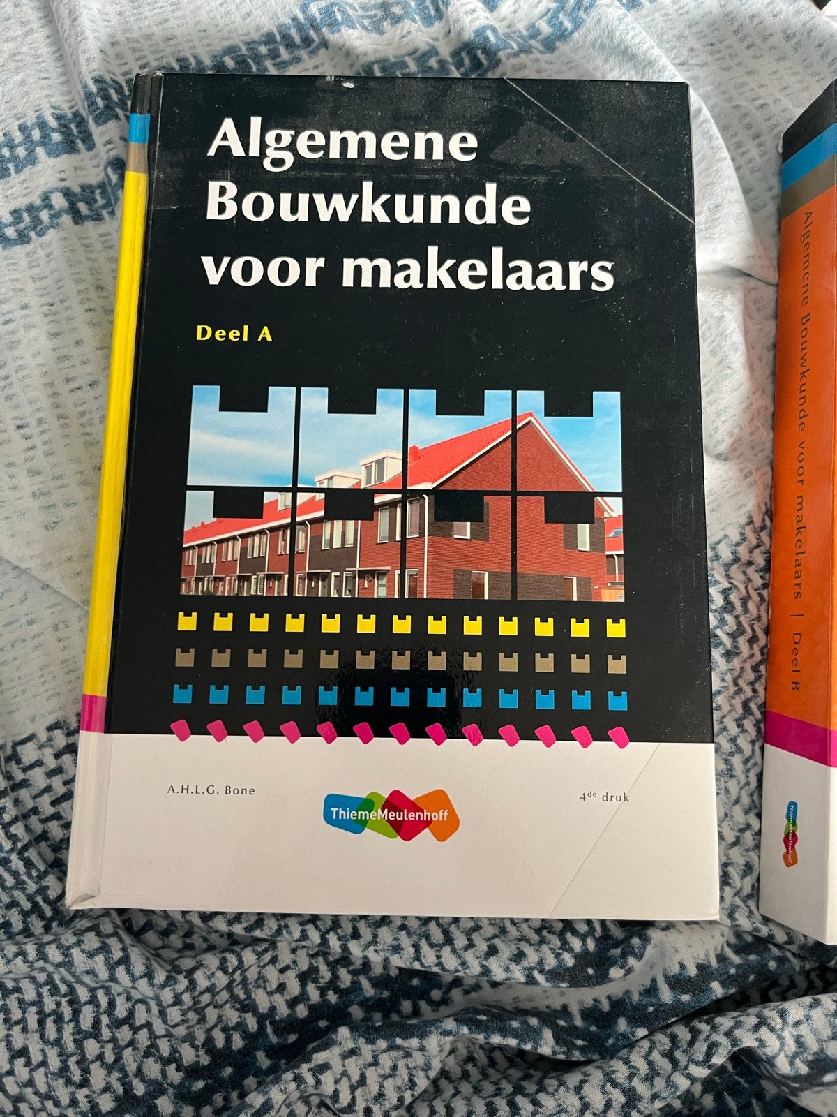 Algemene Bouwkunde voor makelaars - Deel A & B, Boeken, Studieboeken en Cursussen, Ophalen of Verzenden, Gamma, Zo goed als nieuw