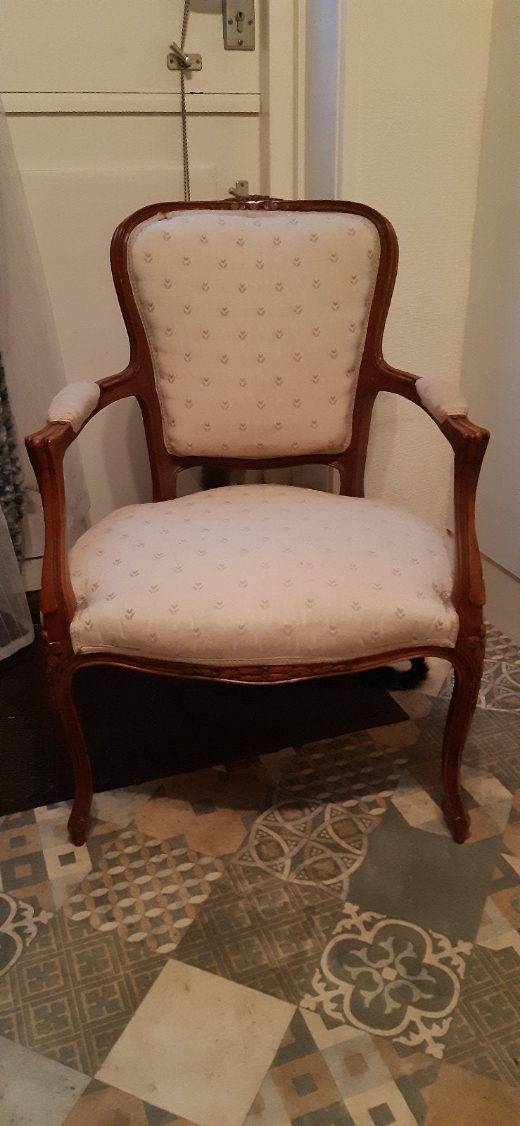 Antieke stoel dit weekend nog op te halen, Antiek en Kunst, Antiek | Meubels | Stoelen en Banken, Ophalen