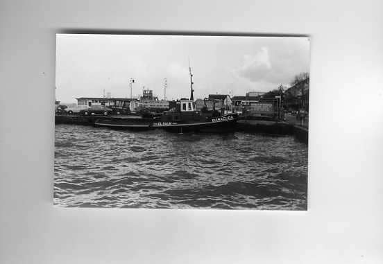scheepvaart-foto-AMSTERDAM-baracuda, Ophalen of Verzenden, Zo goed als nieuw, Motorboot, Boek of Tijdschrift