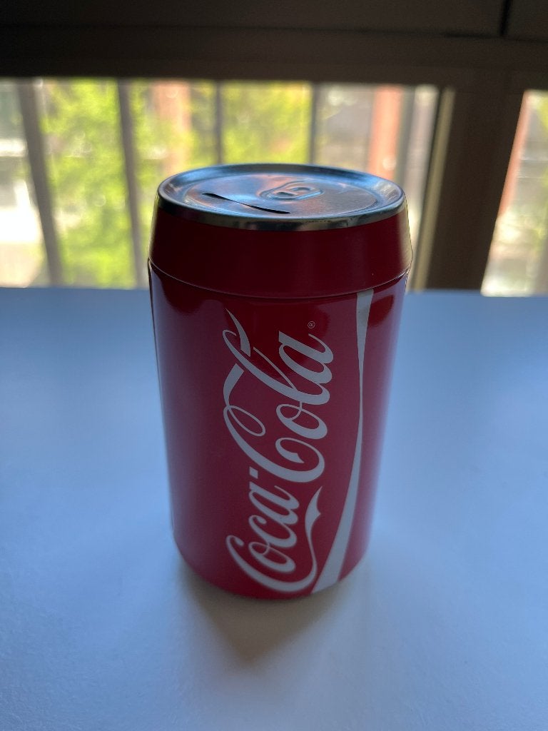 Coca Cola blikje spaarpot, Verzamelen, Ophalen of Verzenden, Zo goed als nieuw, Metaal of Blik, Overige thema's