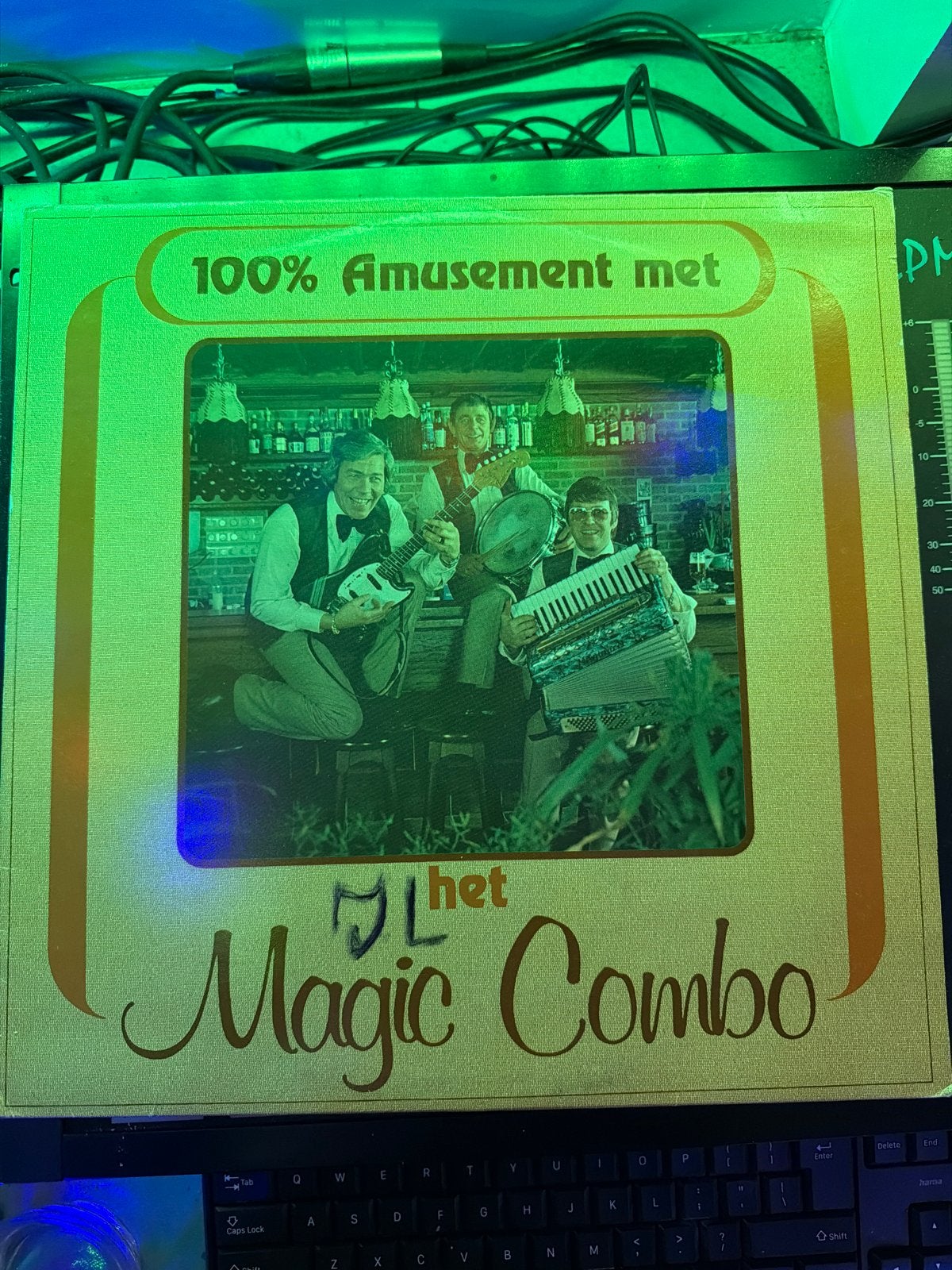 100% Amusement met Het Magic Combo LP, LP, Gebruikt, Ophalen of Verzenden, Feestmuziek
