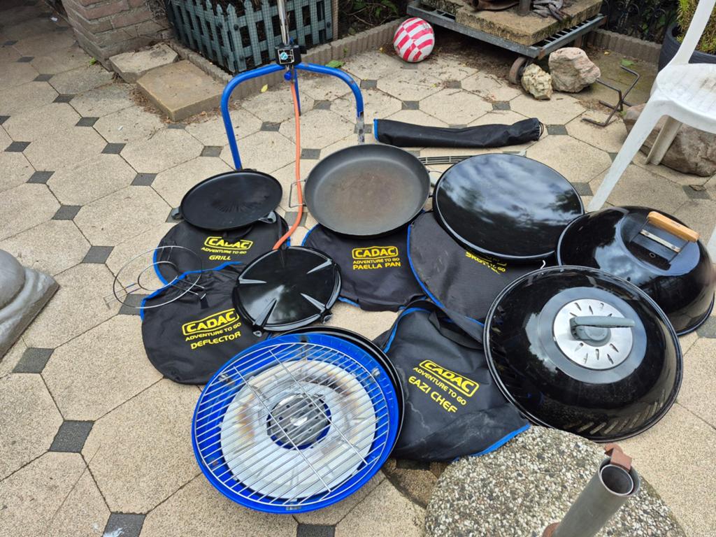 Cadac Adventure To Go BBQ set met diverse accessoires, Ophalen of Verzenden, Gebruikt