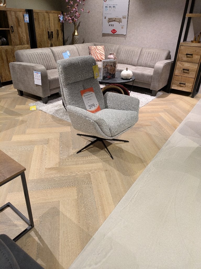 UITLOPENDE RELAXFAUTEUILS VAN PROFIJT STERK AFGEPRIJSD, Huis en Inrichting, Fauteuils, Ophalen, Leer, 75 tot 100 cm, 50 tot 75 cm